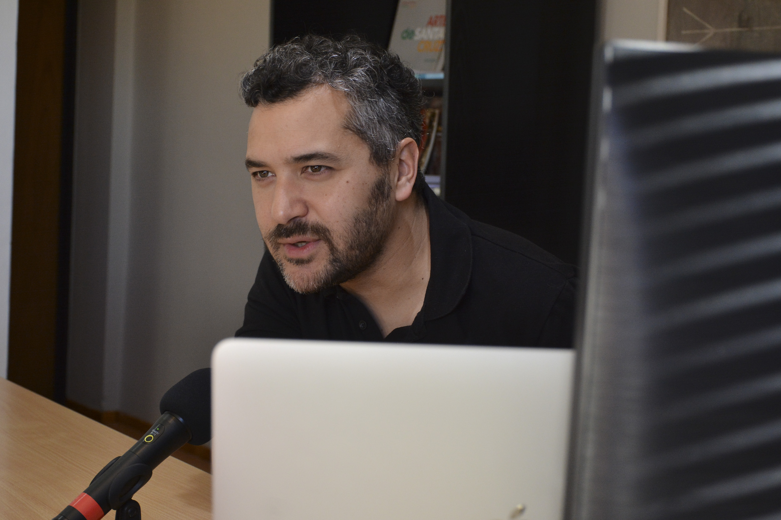 2194d801f6c010ef627967618eaeb34f