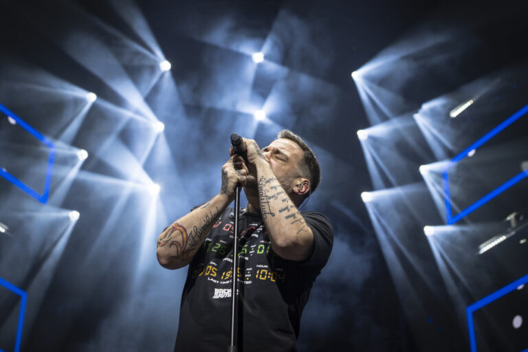 Las Pastillas del Abuelo, el jolgorio del rock vieja escuela